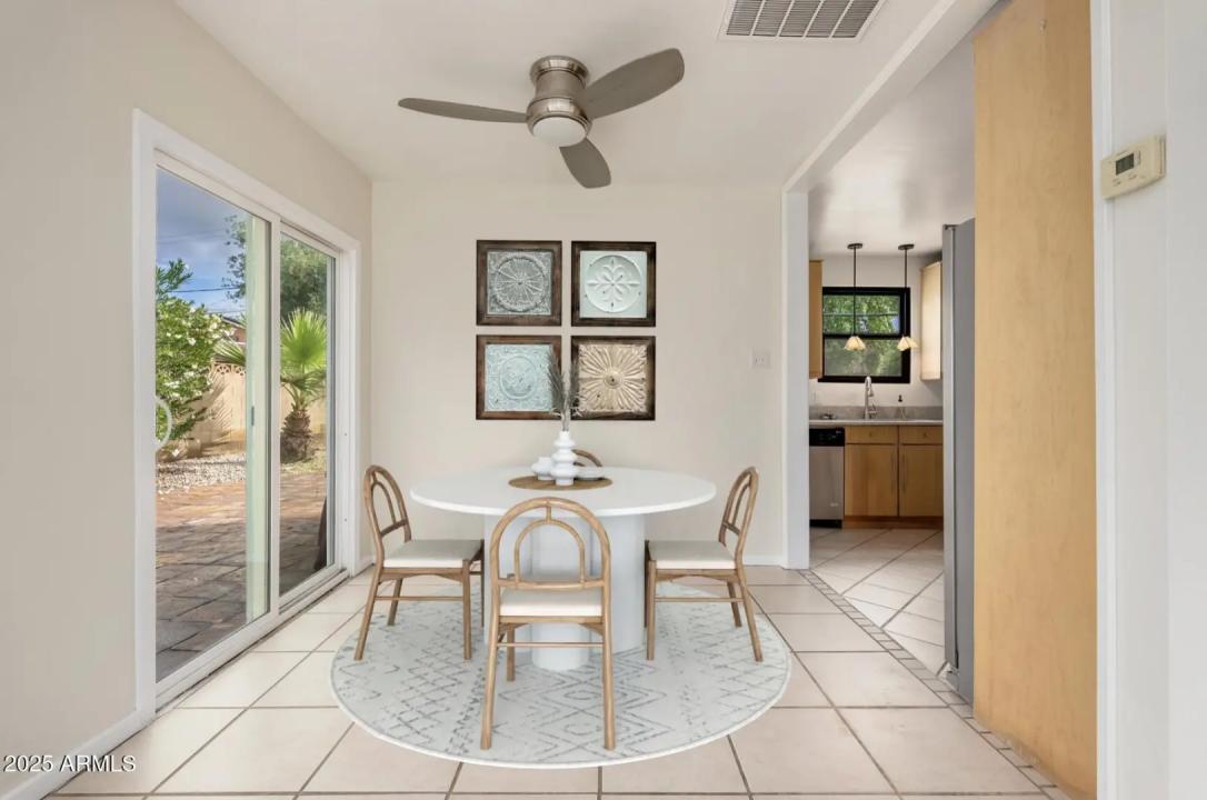 Real Estate Picture 5