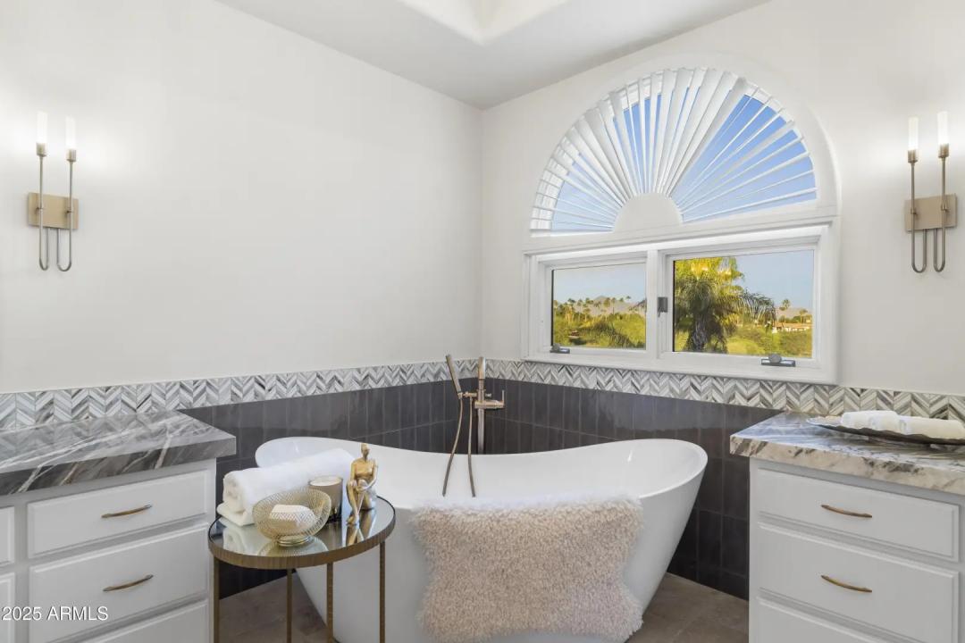 Real Estate Picture 41