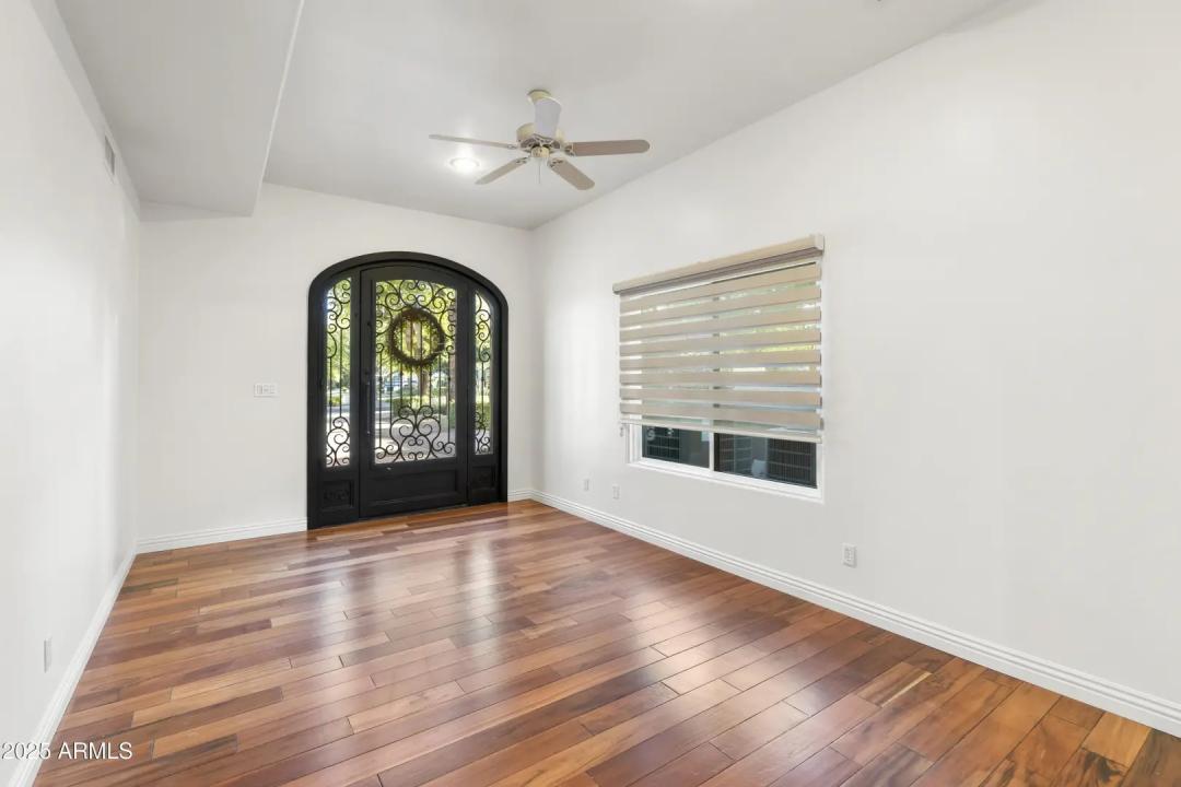 Real Estate Picture 46