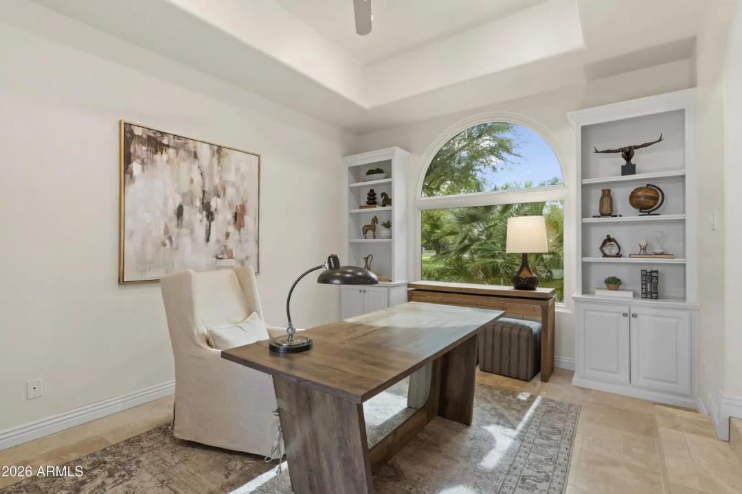 Real Estate Picture 11