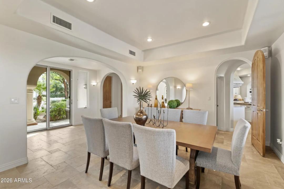 Real Estate Picture 19