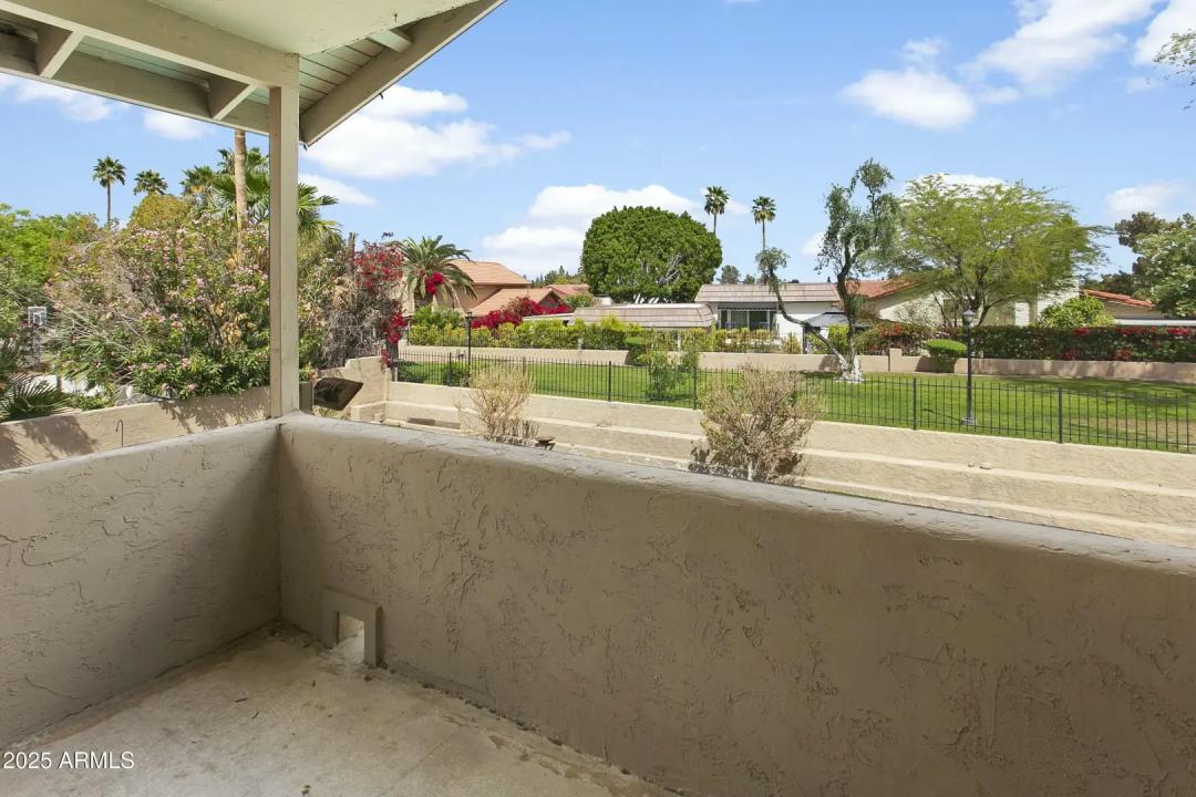 Real Estate Picture 29