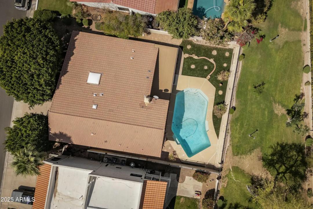 Real Estate Picture 35