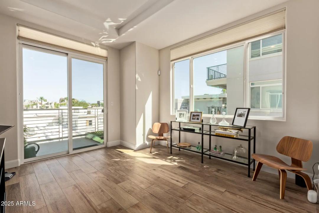 Real Estate Picture 6