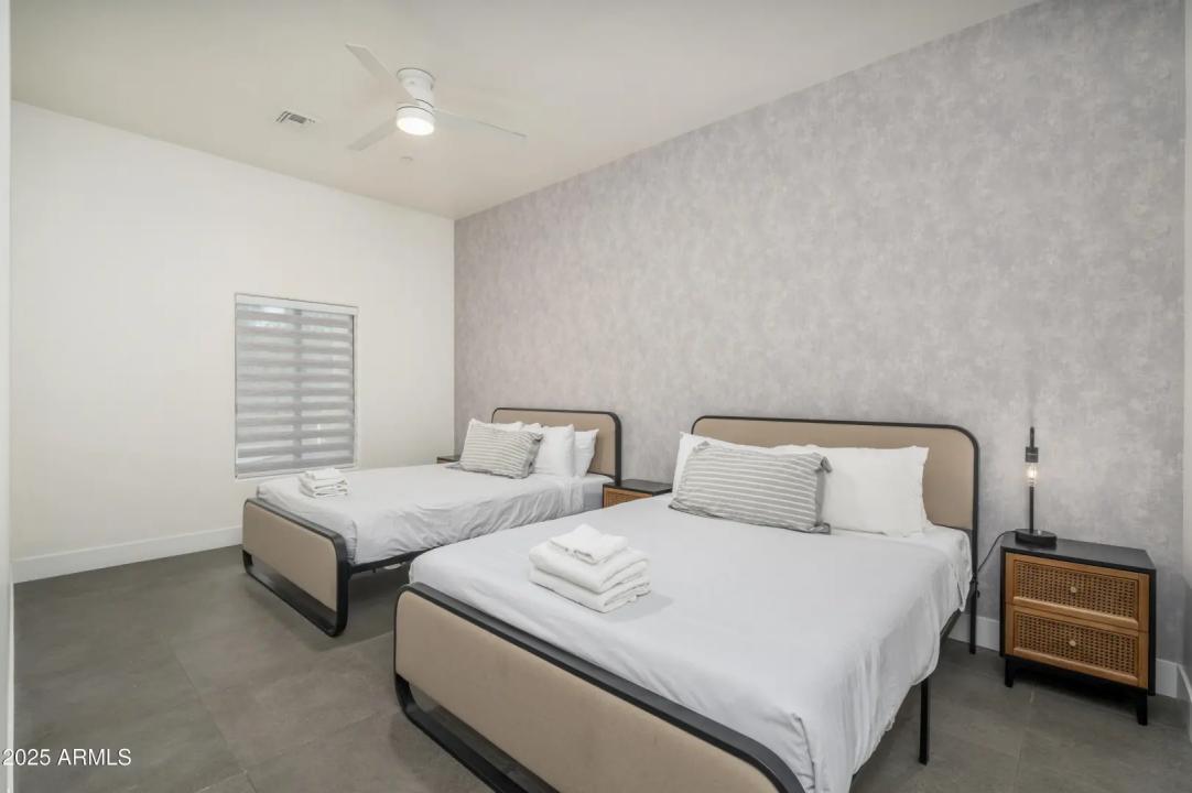 Real Estate Picture 26