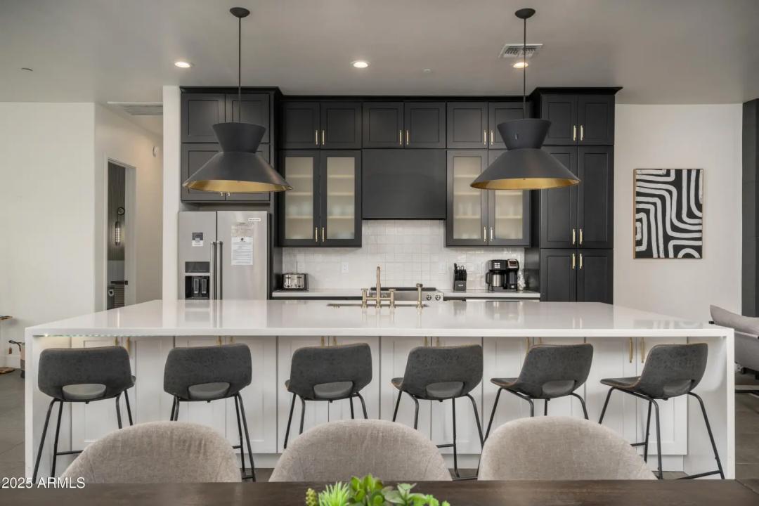 Real Estate Picture 13