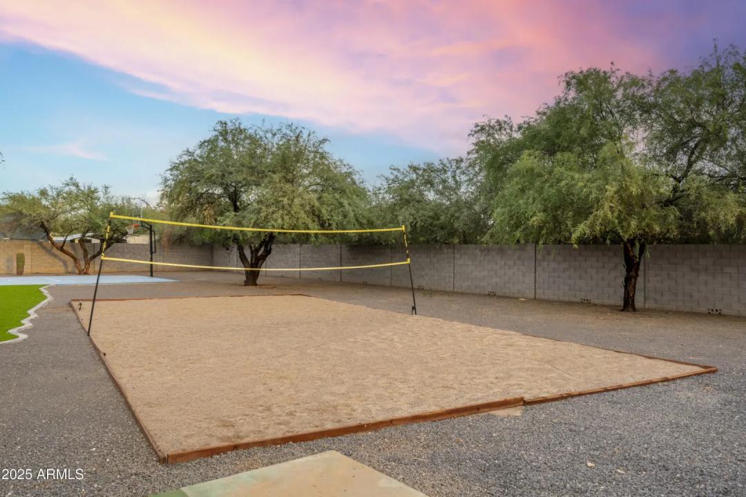 Real Estate Picture 45