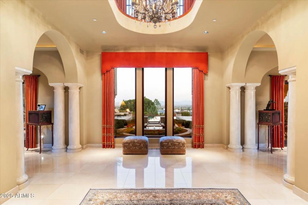 Real Estate Picture 30