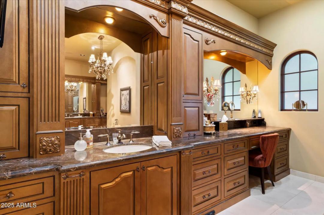 Real Estate Picture 46