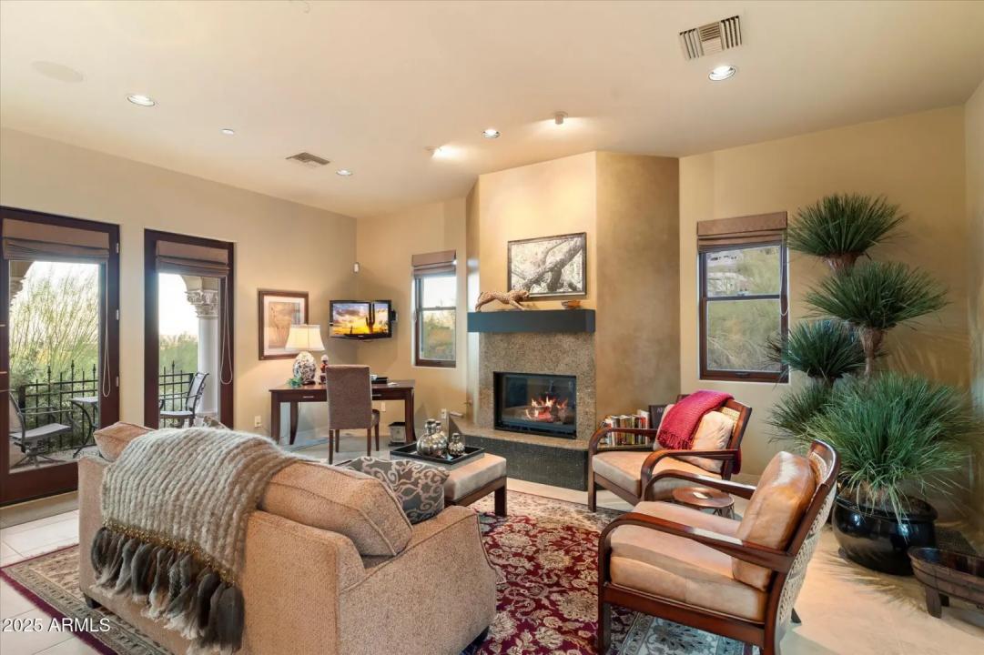 Real Estate Picture 90