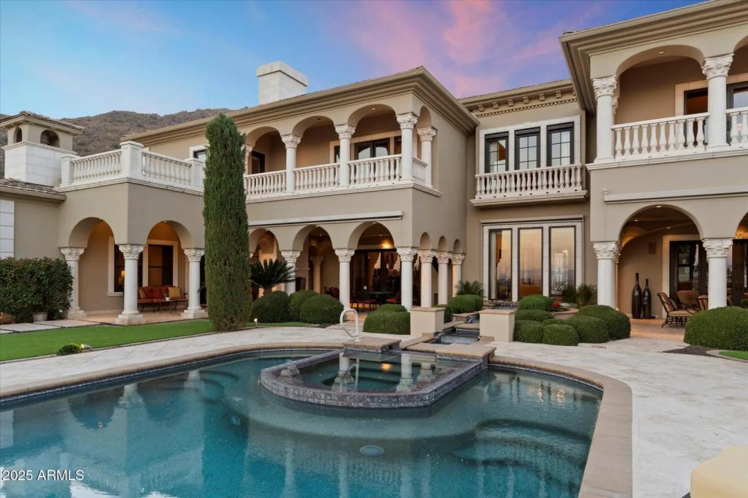 Real Estate Picture 103