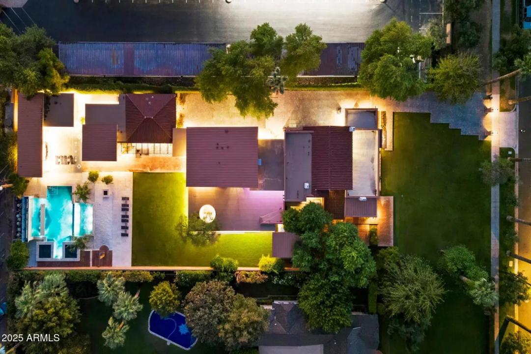 Real Estate Picture 74