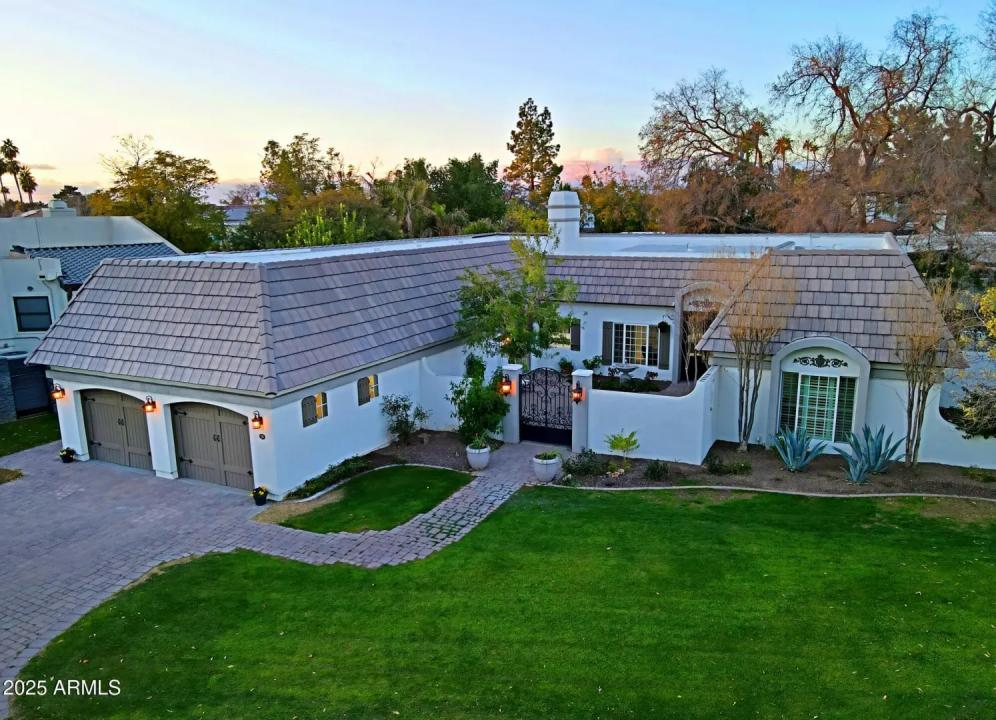 Real Estate Picture 2