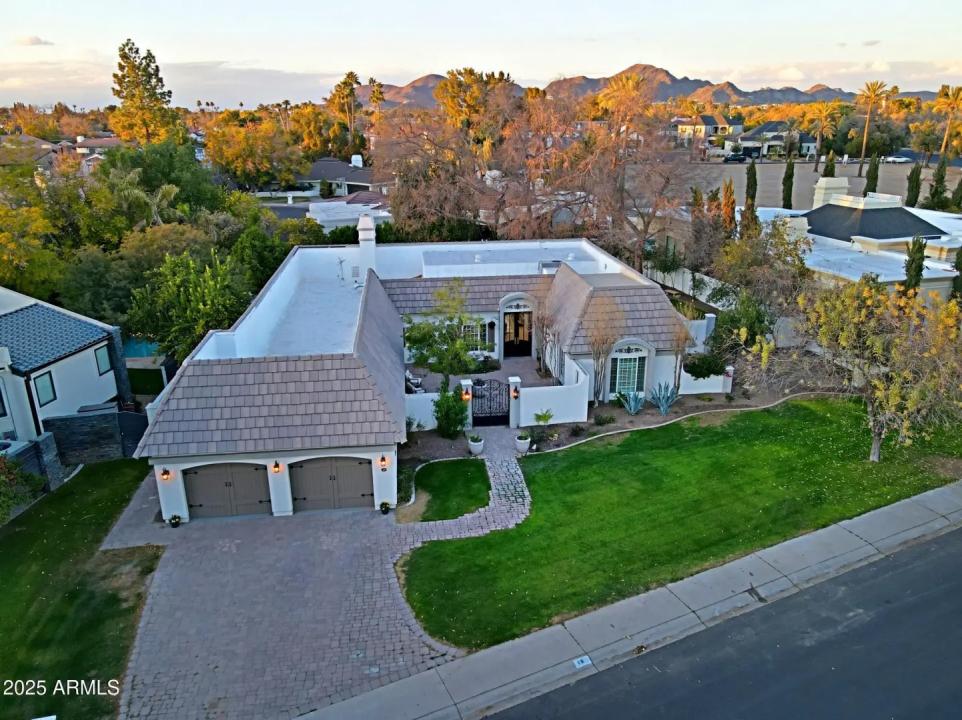Real Estate Picture 74