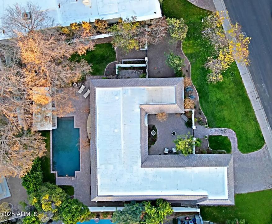 Real Estate Picture 76
