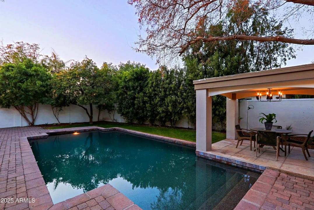 Real Estate Picture 67