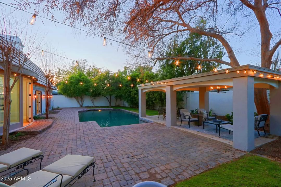 Real Estate Picture 68