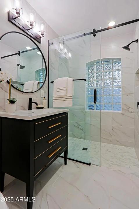 Real Estate Picture 42