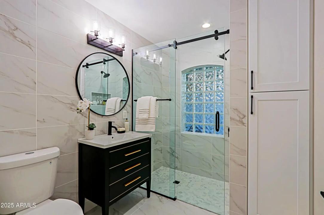 Real Estate Picture 41