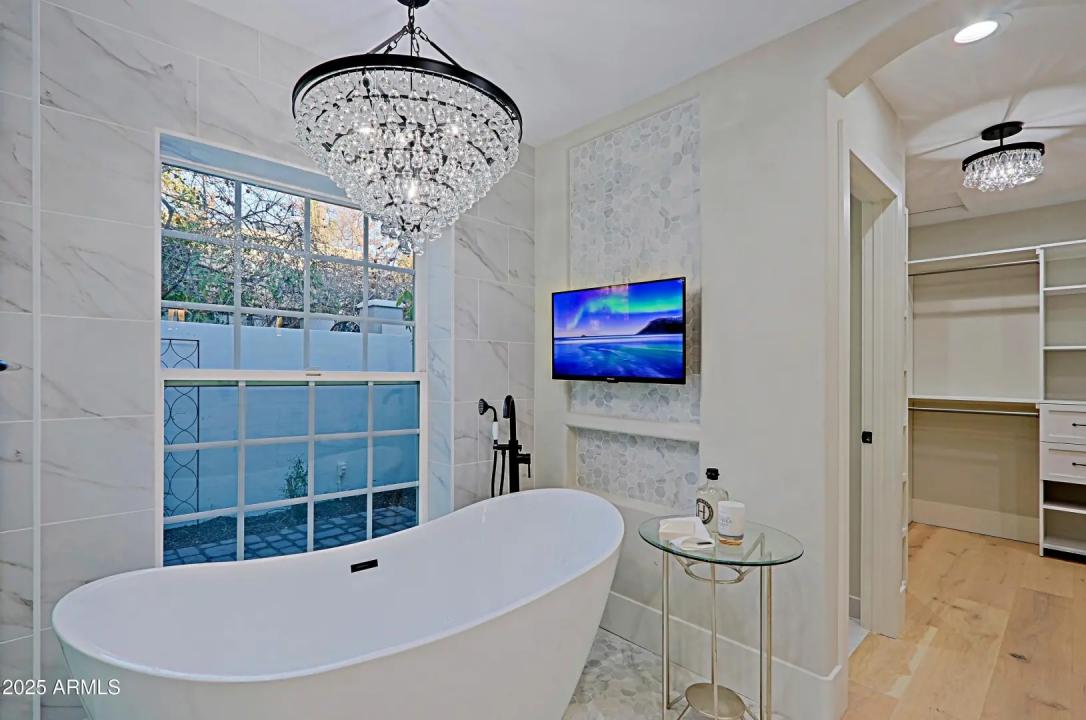 Real Estate Picture 35