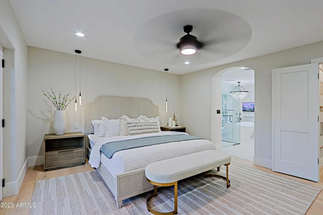 Real Estate Picture 38