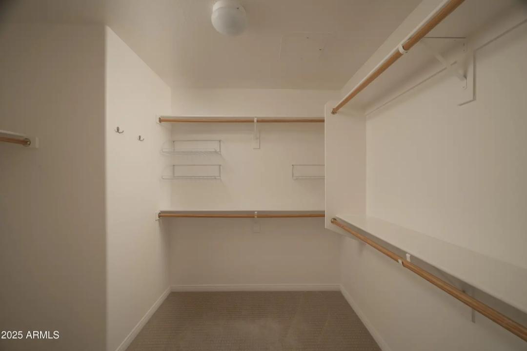 Real Estate Picture 11