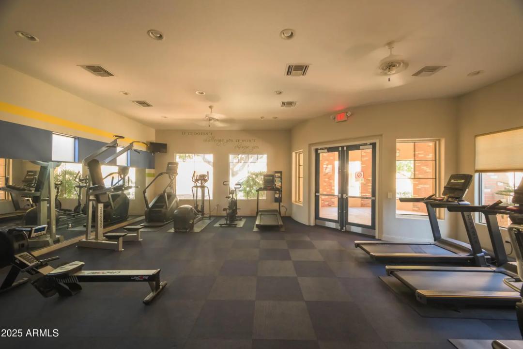 Real Estate Picture 22
