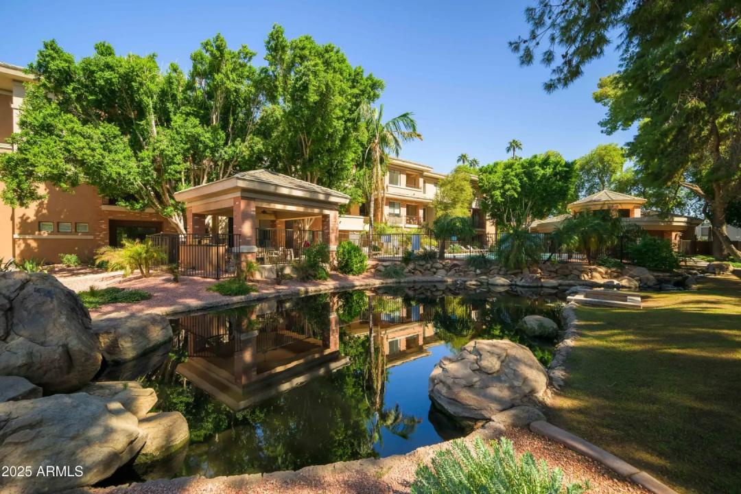 Real Estate Picture 19