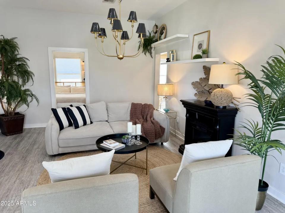 Real Estate Picture 6