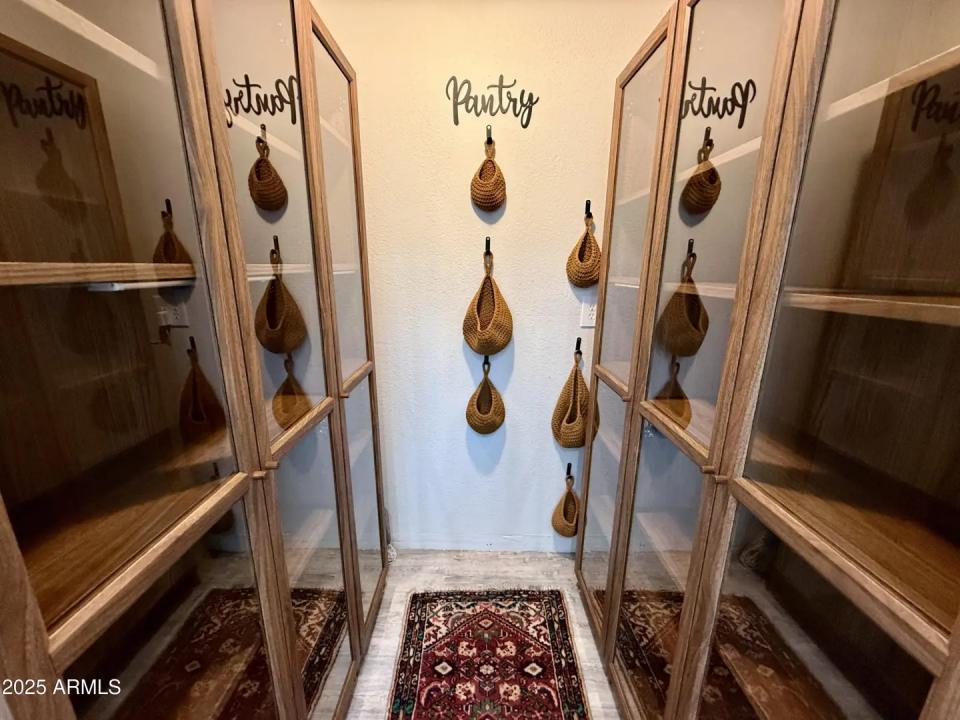 Real Estate Picture 10