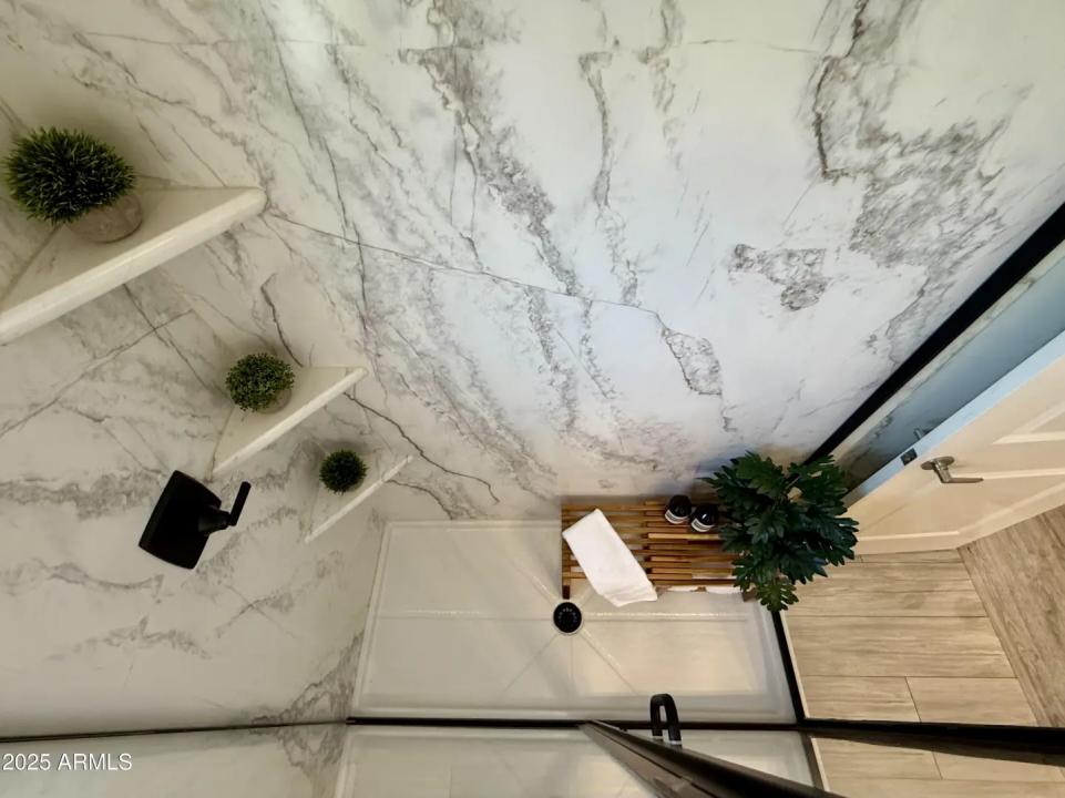 Real Estate Picture 20