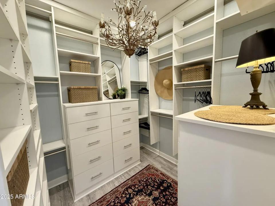 Real Estate Picture 26