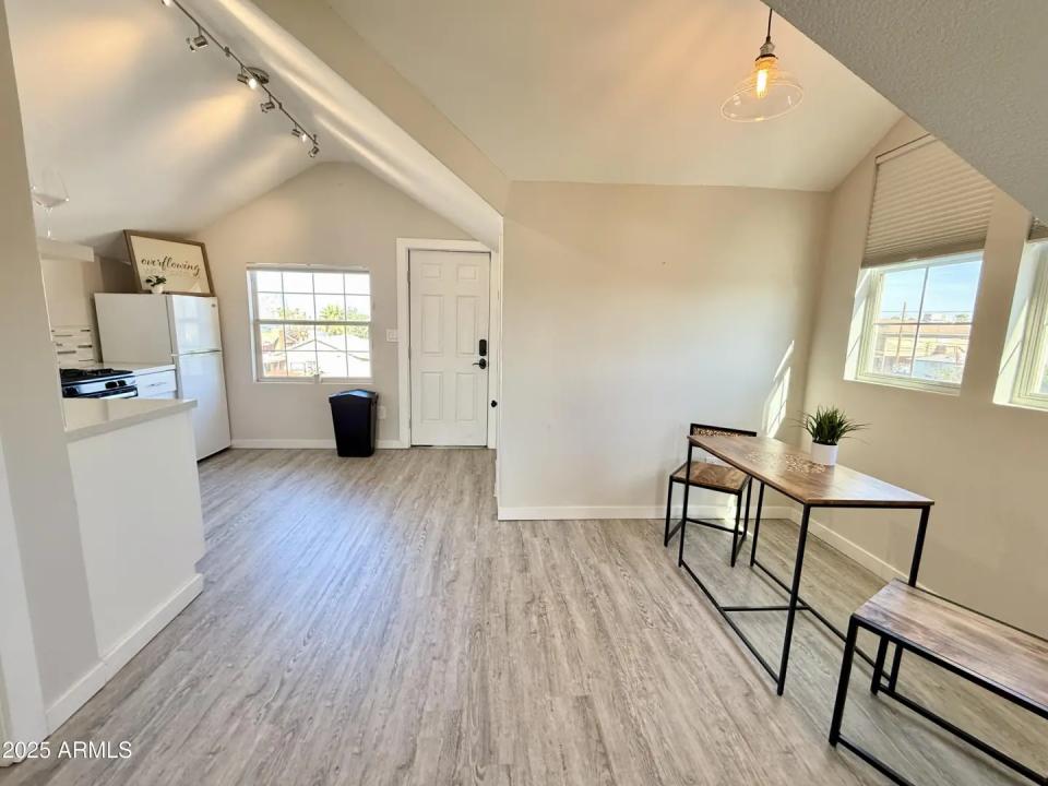 Real Estate Picture 29