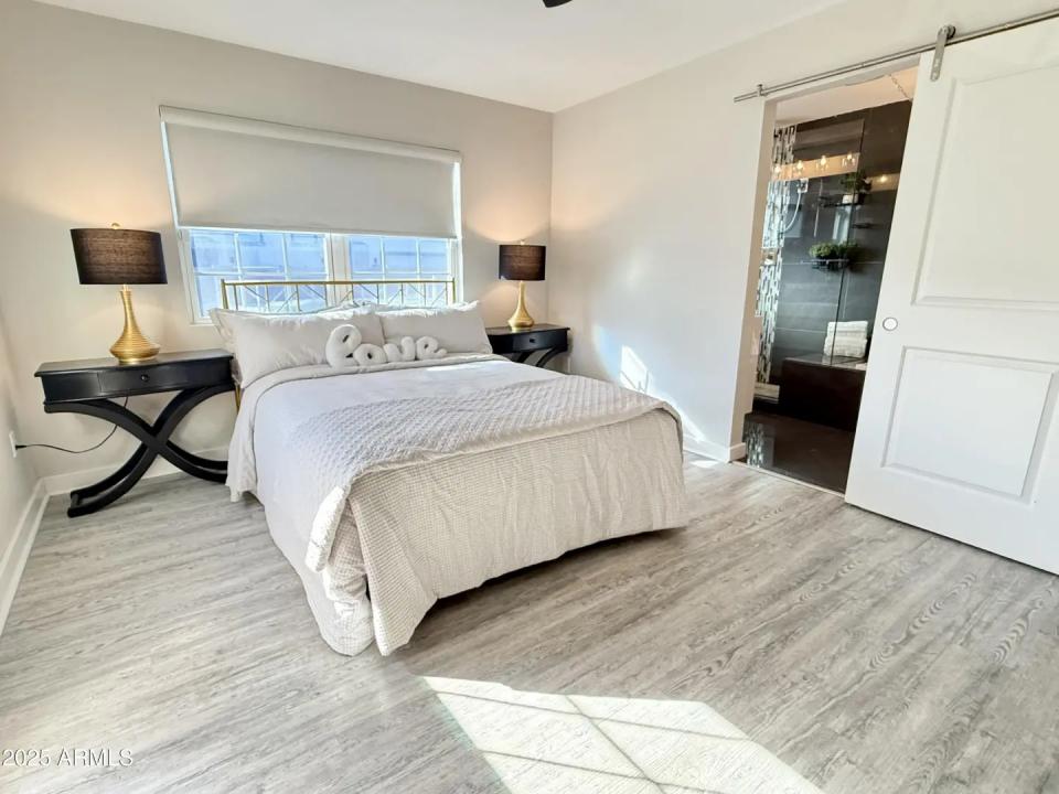 Real Estate Picture 23