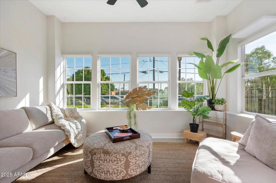 Real Estate Picture 25