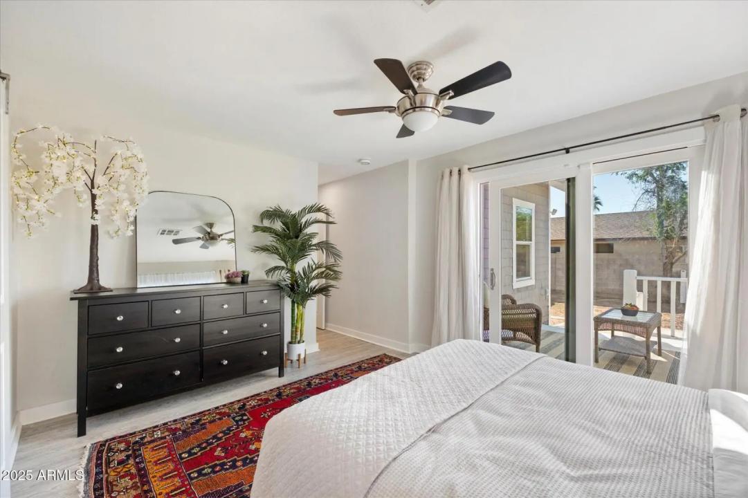 Real Estate Picture 19