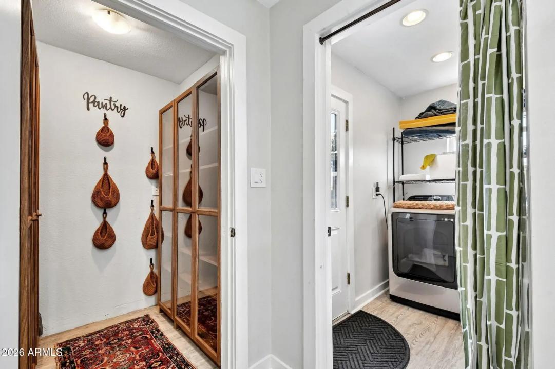 Real Estate Picture 20