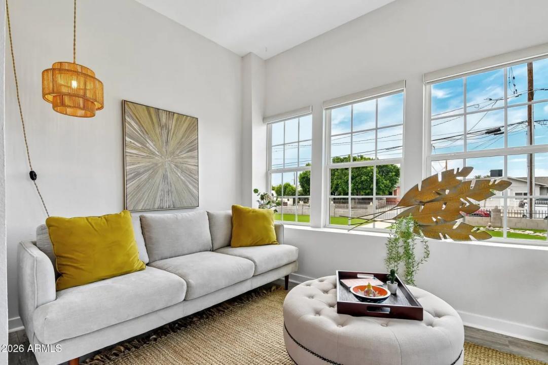Real Estate Picture 26