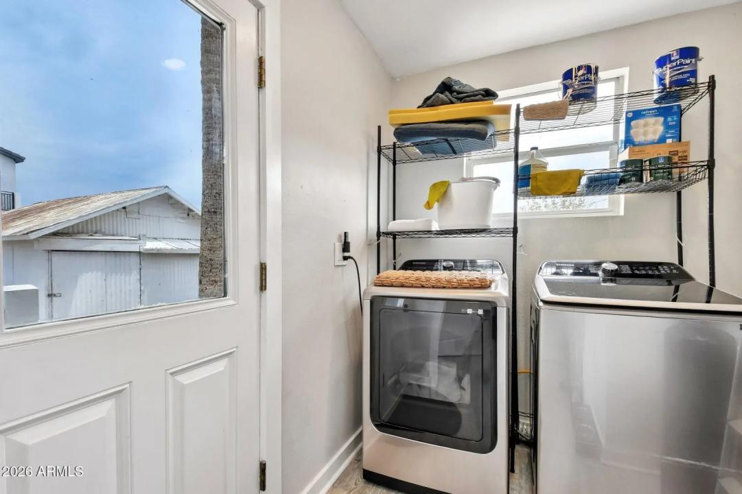 Real Estate Picture 21