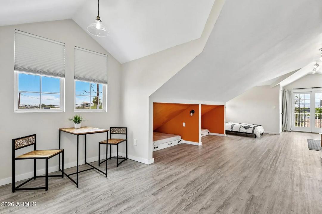 Real Estate Picture 41