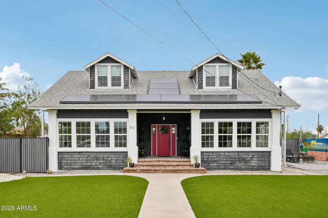 Real Estate Picture 2