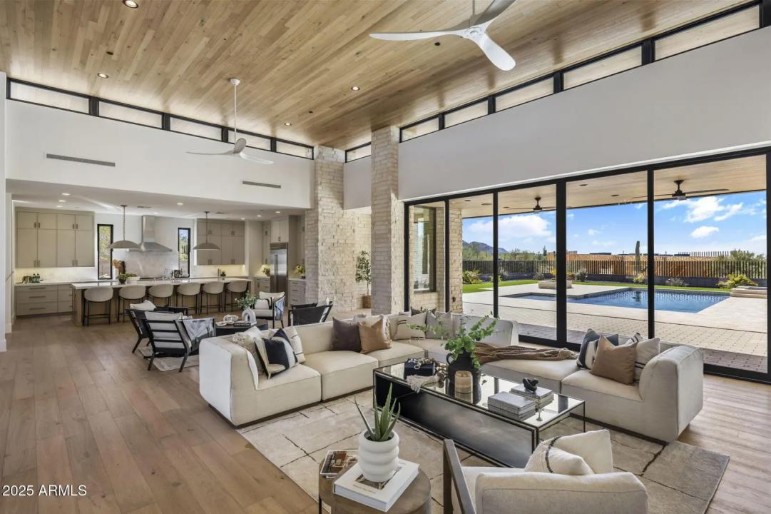 Real Estate Picture 2