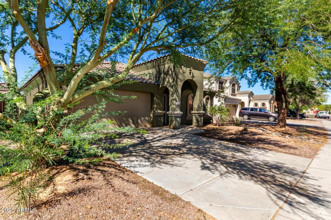 Real Estate Picture 2