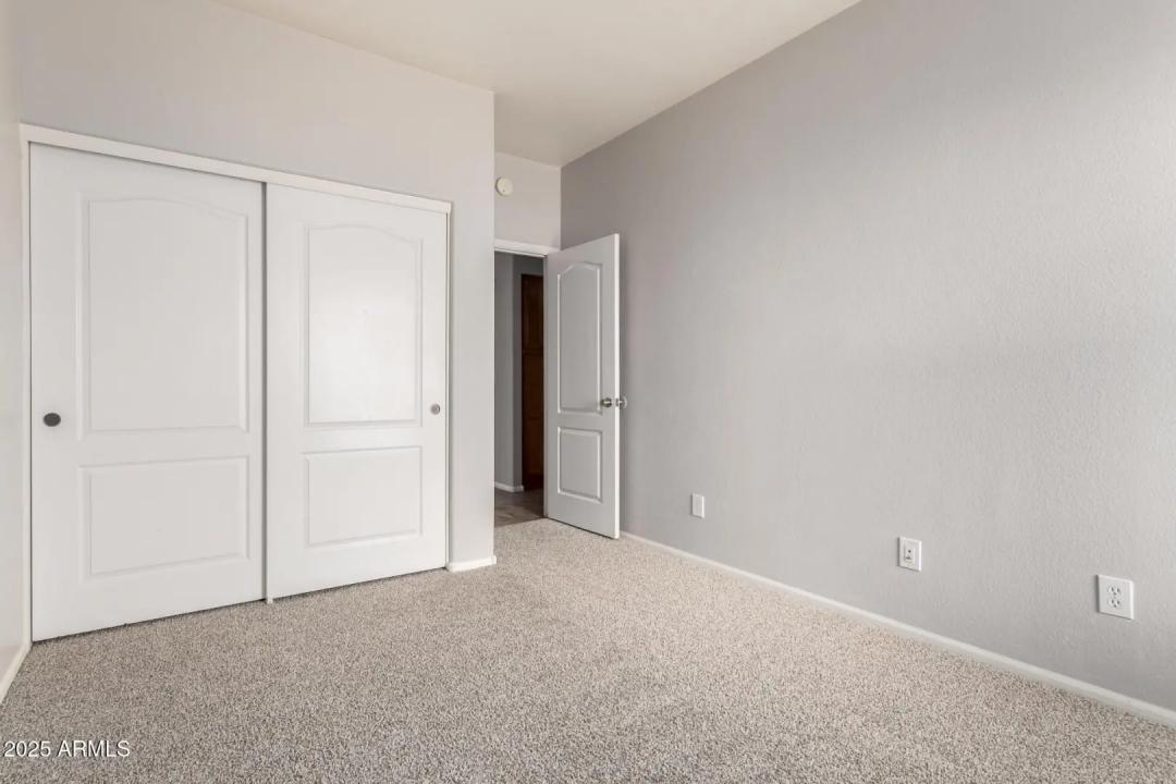 Real Estate Picture 19