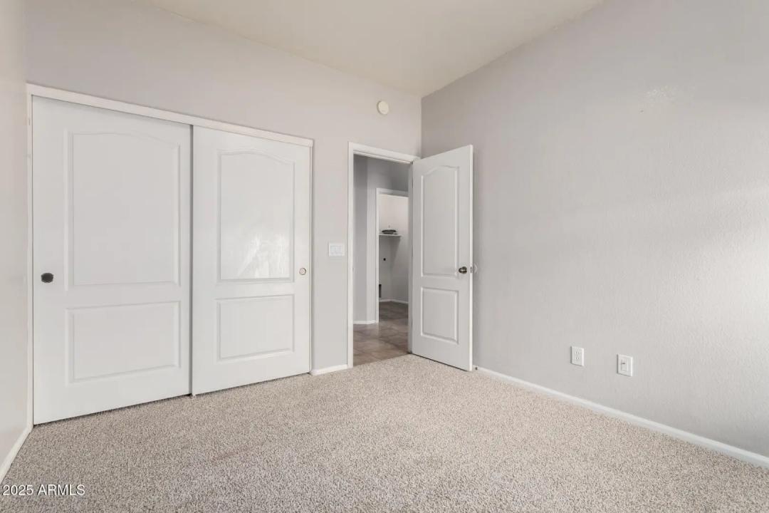 Real Estate Picture 21