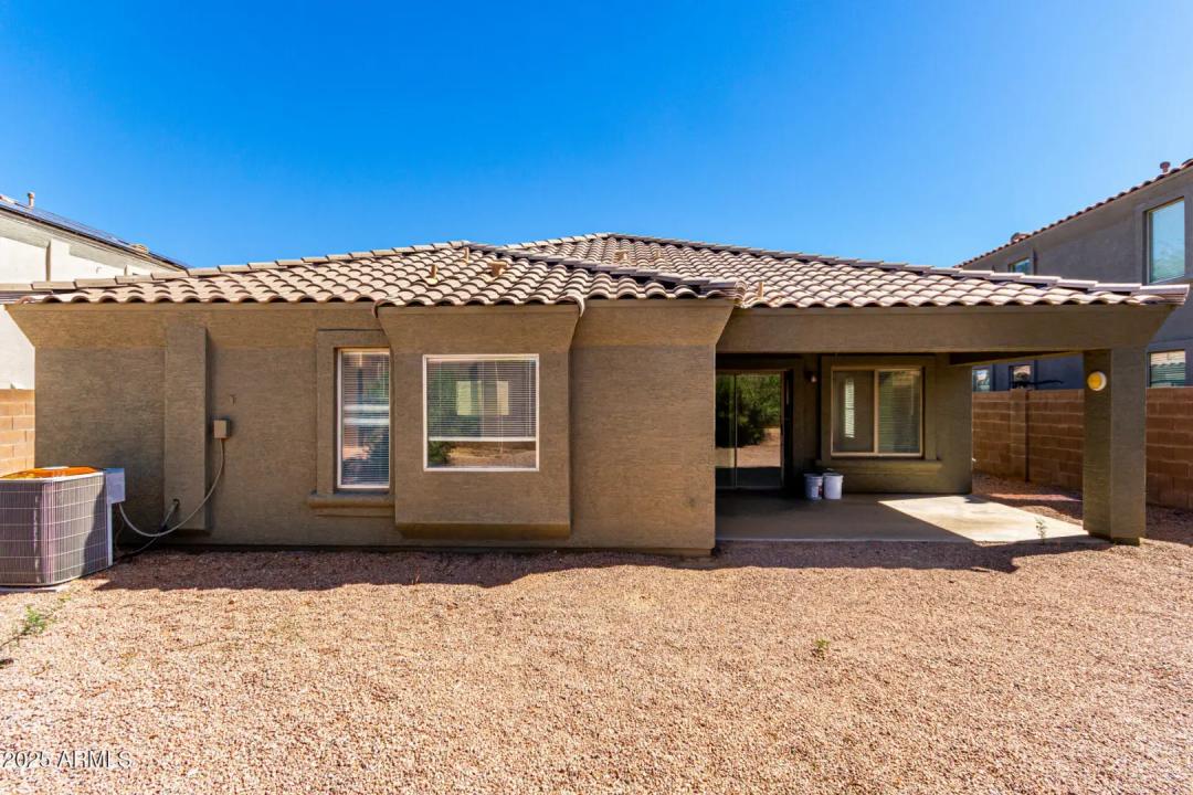 Real Estate Picture 29