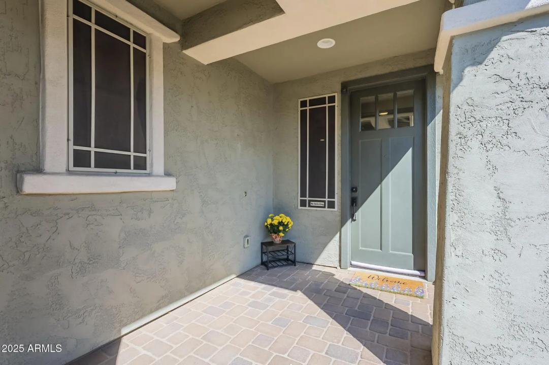 Real Estate Picture 15