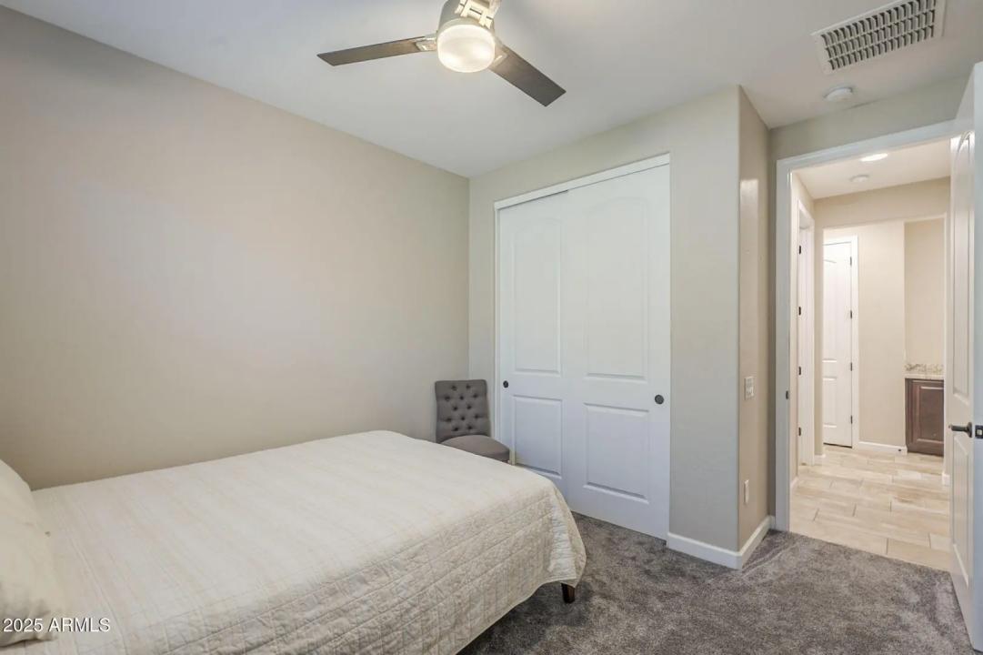 Real Estate Picture 34