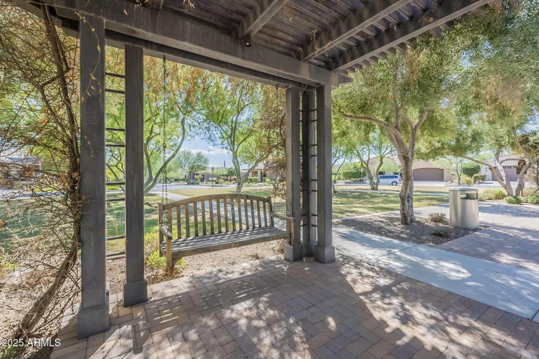 Real Estate Picture 52