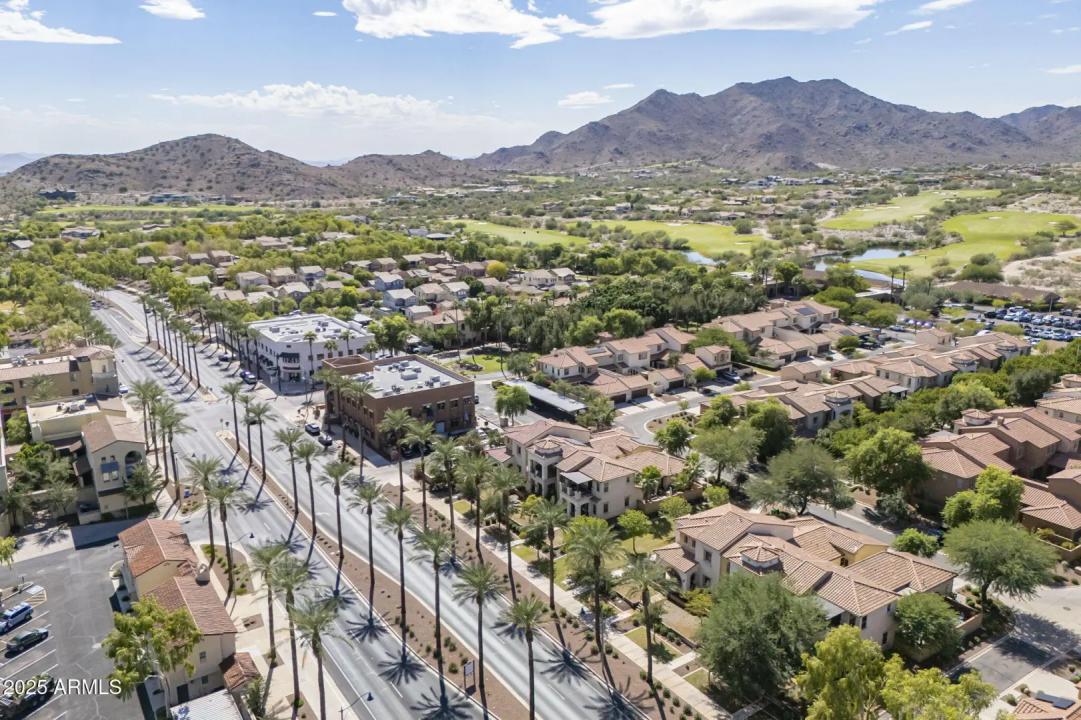 Real Estate Picture 71